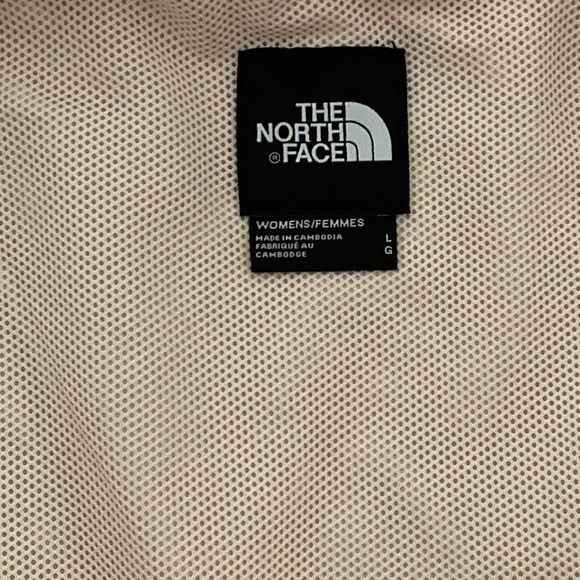 The North Face Hydrenaline 2000 jacket (L) in Apricot/Black - Picture 8 of 8
